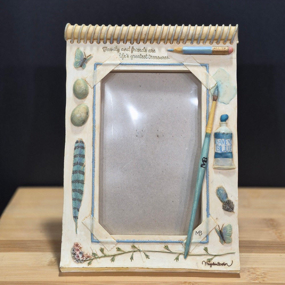 Vtg Marjolein Bastin "Family & Friends" Picture Frame by Hallmark 4 x 6 Picture